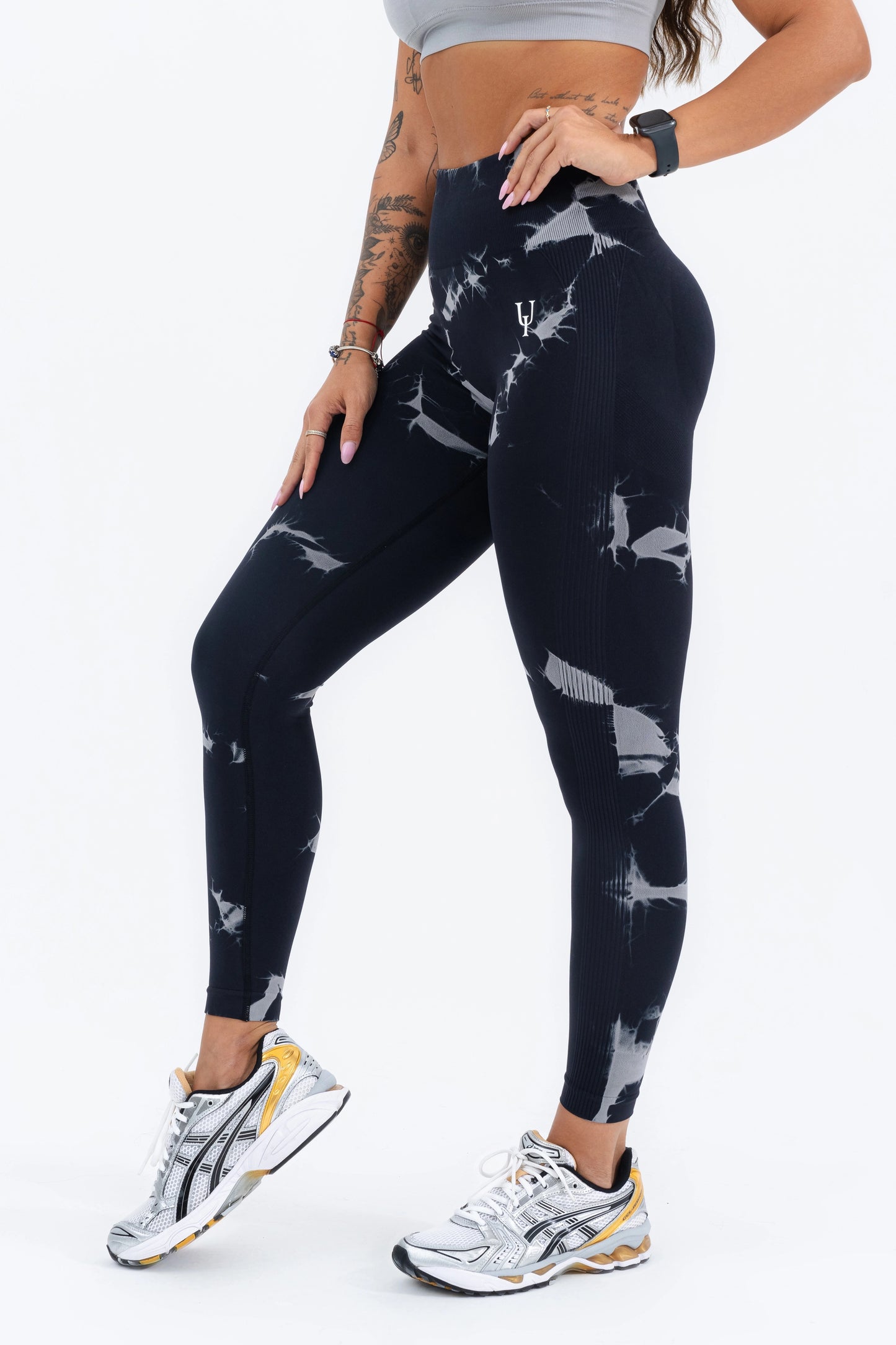 Tie Dye Scrunch Leggings Black Pattern