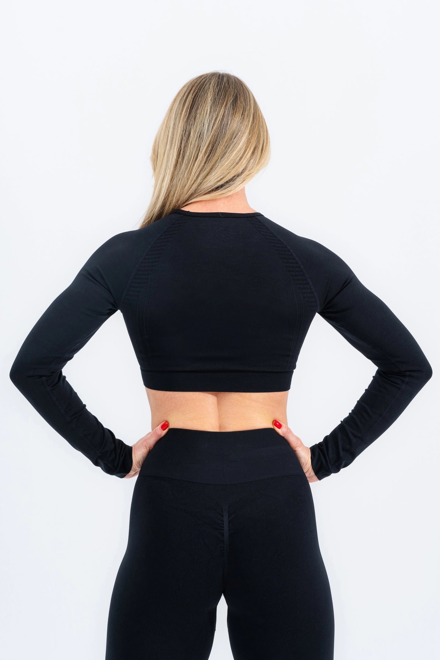 Zenith Long Sleeve Crop Top Black