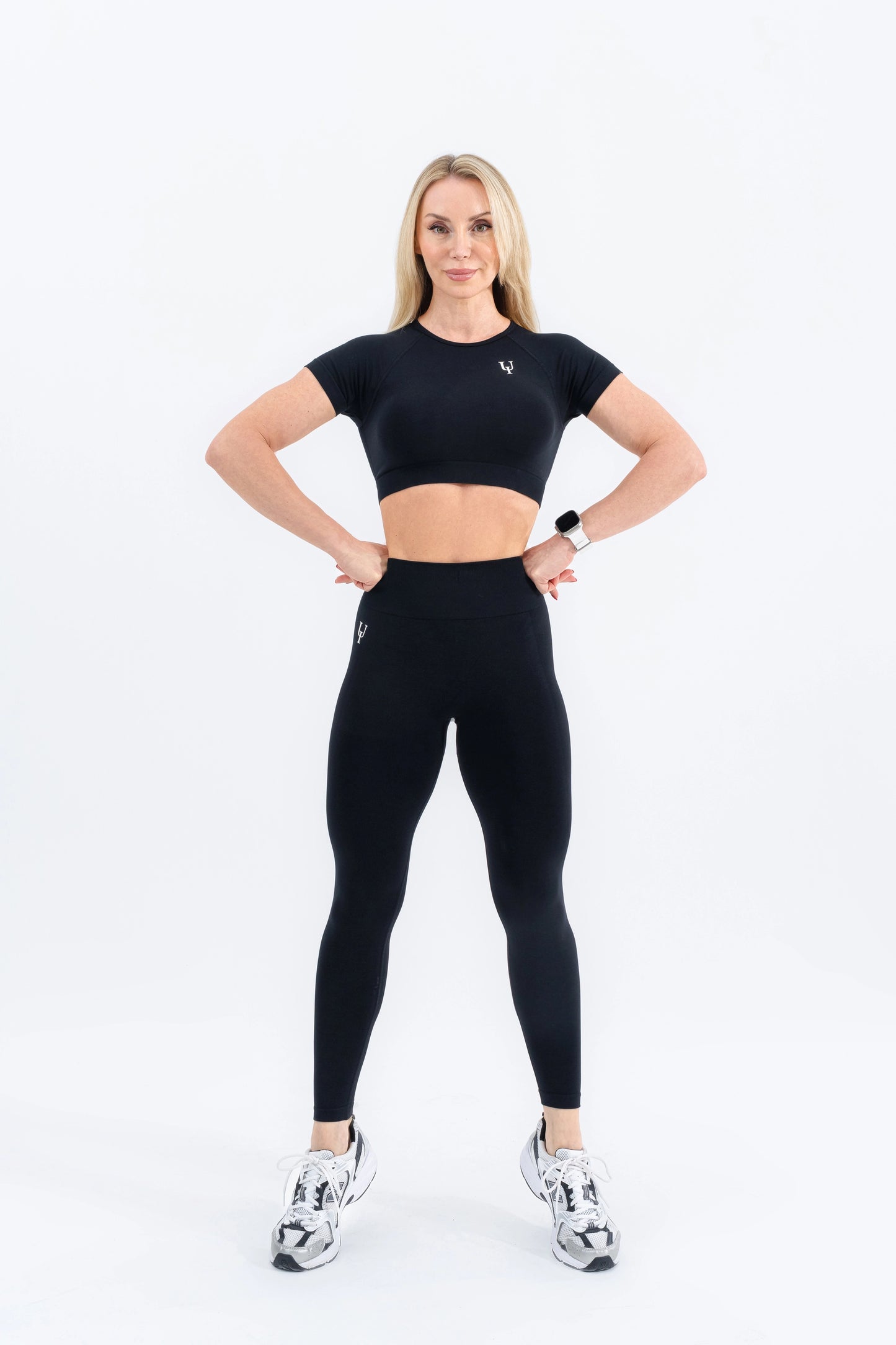 Zenith Short Sleeve Crop Top Black