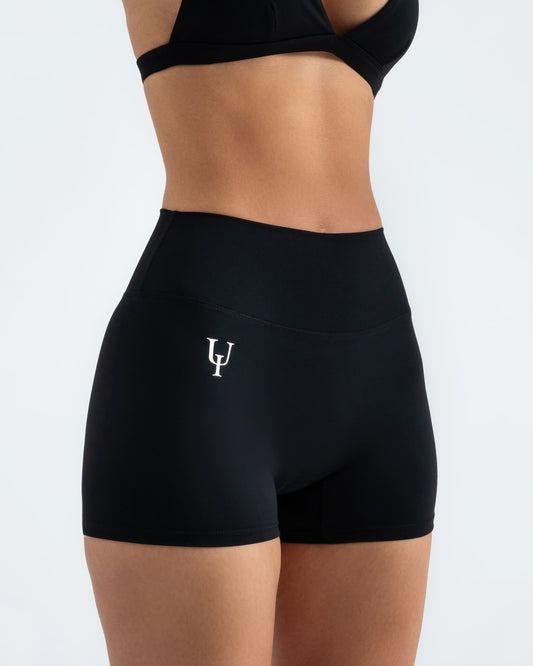 Sunkiss-V Scrunch Short "Obsidian Black"