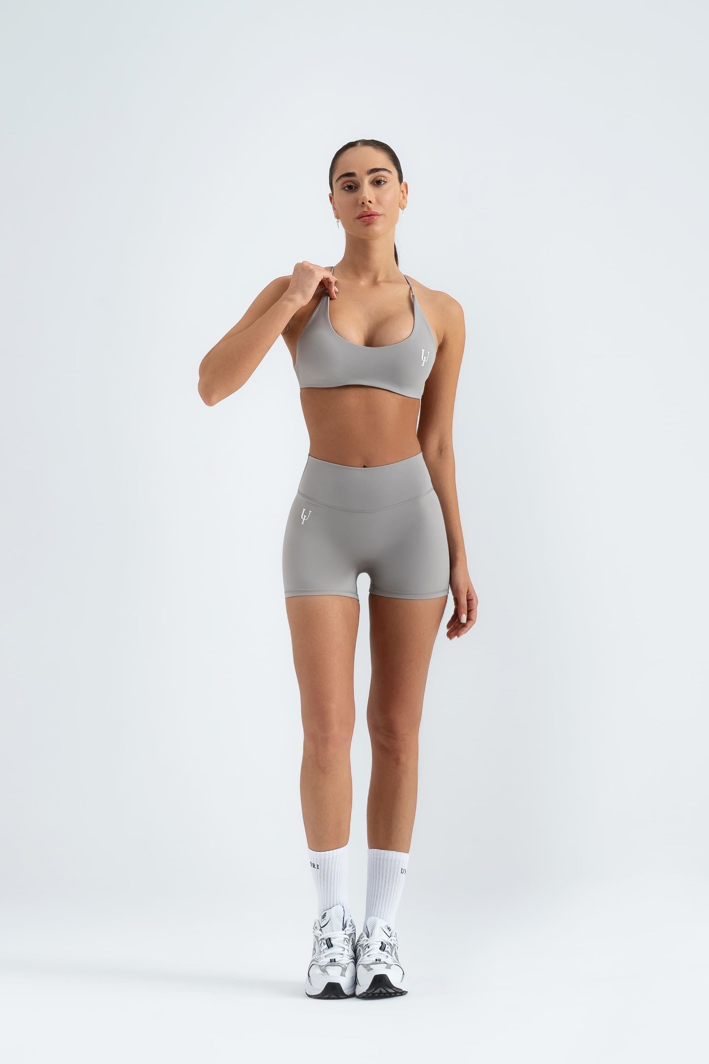 Velvet Scrunch Shorts "Clouded Grey"